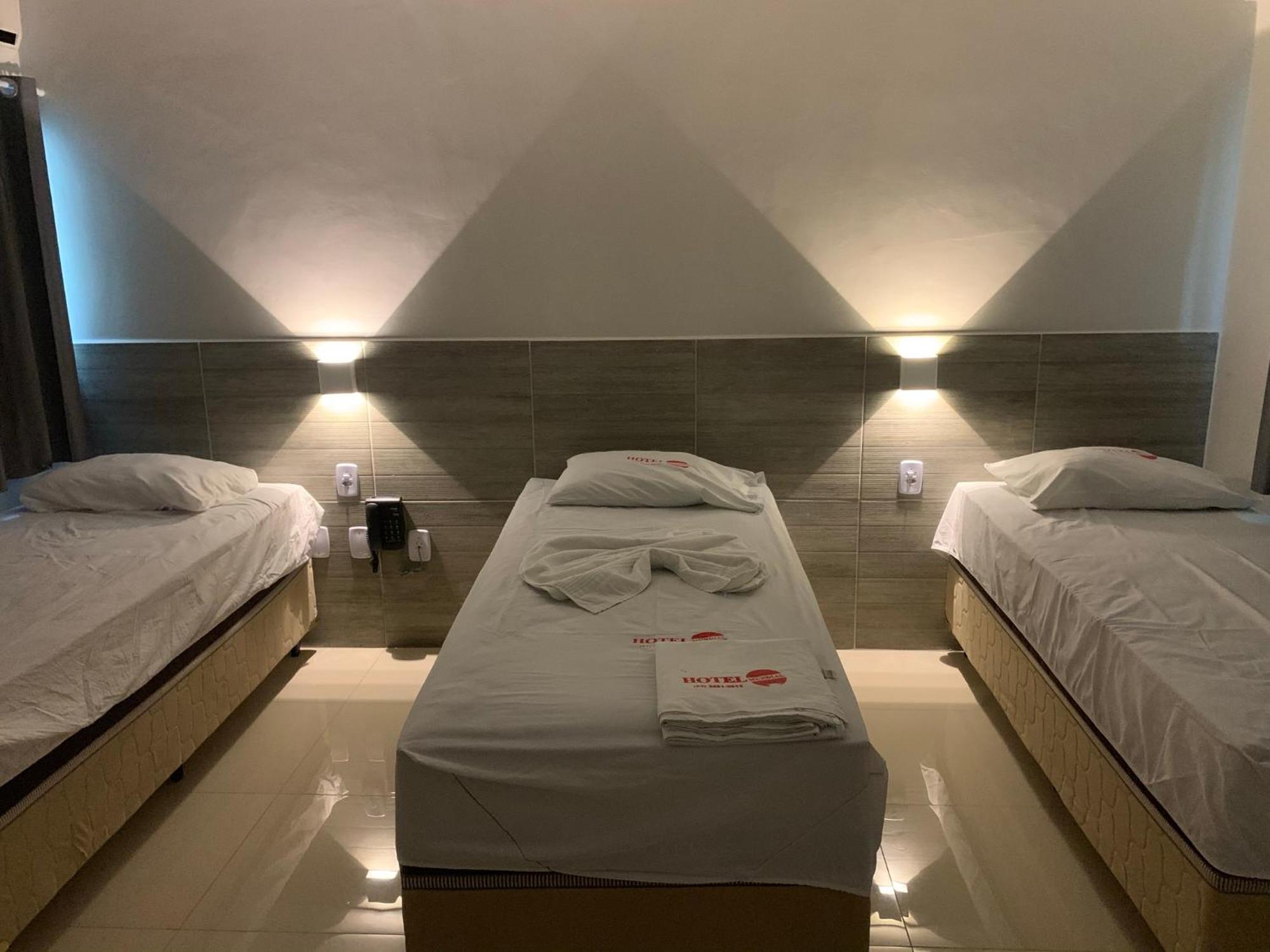 Hotel Mundial Patos  Buitenkant foto